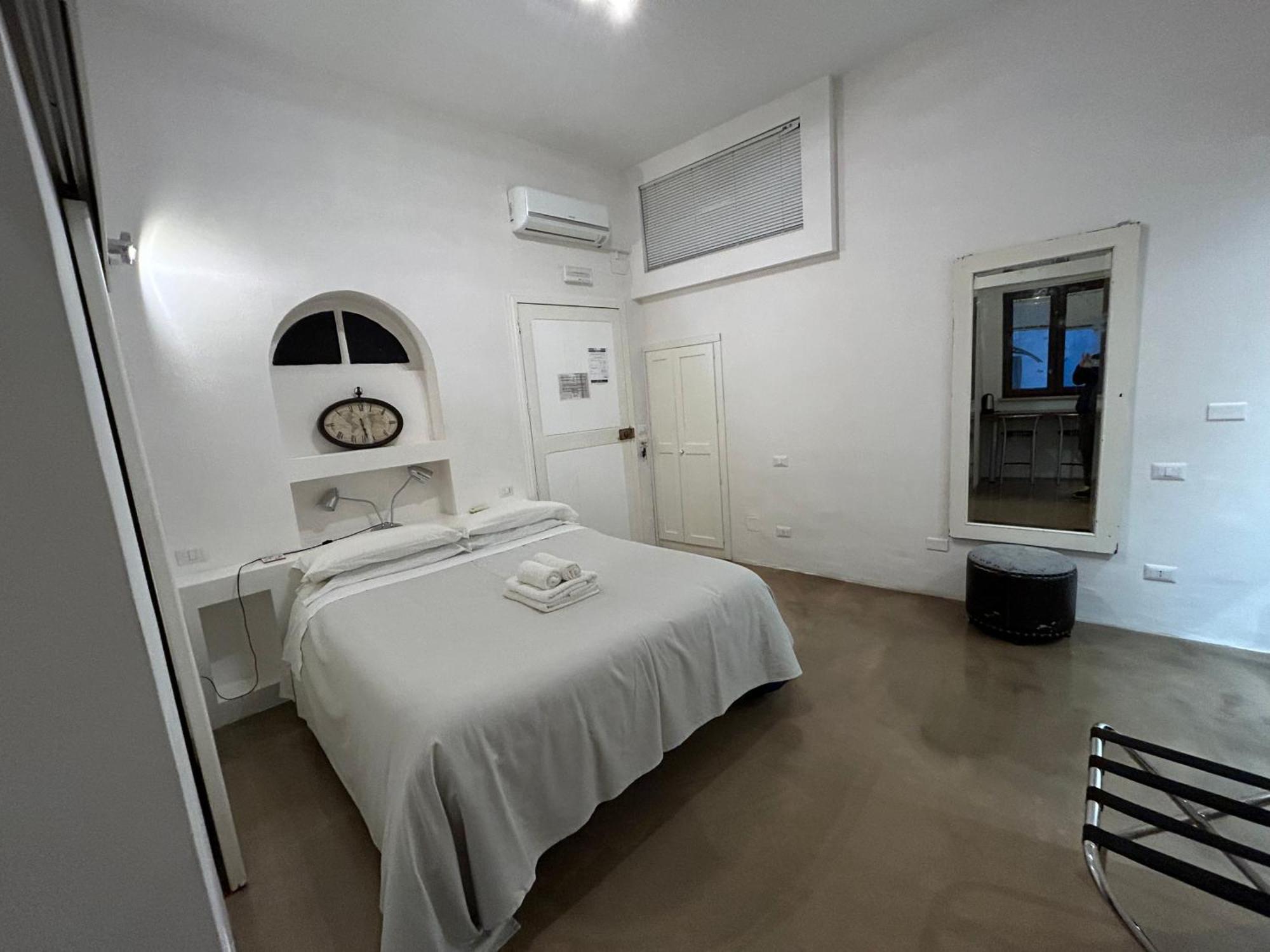 Azzurretta Guest House Lecce Eksteriør billede